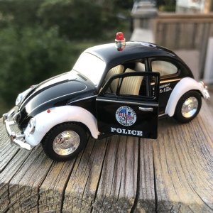 Polisbil VW Bubbla i metall - 1967 Volkswagen Classic Beetle